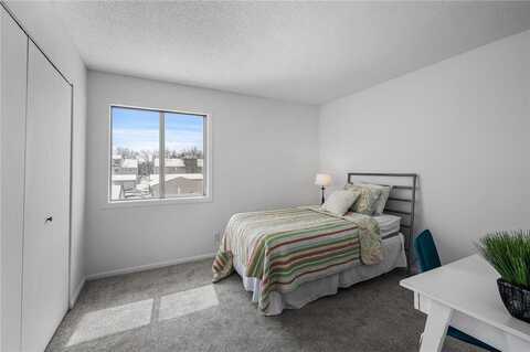 Brookdale, MINNEAPOLIS, MN 55443