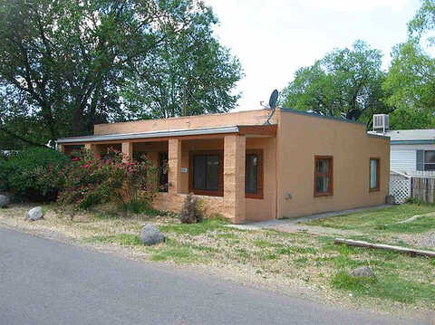 Lois, CLIFTON, CO 81520