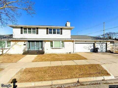 Swift, CUDAHY, WI 53110