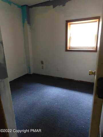 Leander, EAST STROUDSBURG, PA 18302