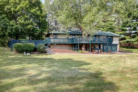 64Th, HUGO, MN 55038