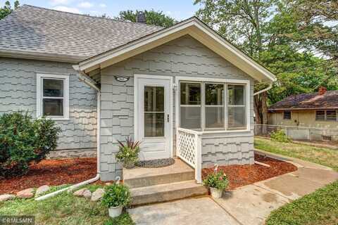 Kennard, SAINT PAUL, MN 55106