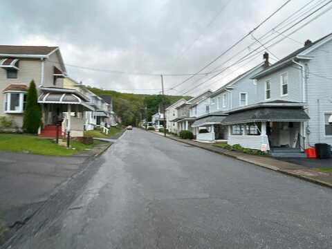 Lauderburn, WEATHERLY, PA 18255