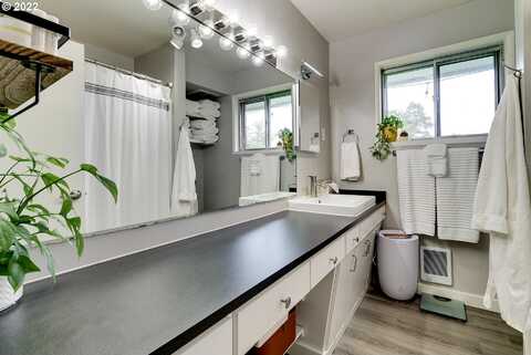Denney, BEAVERTON, OR 97008