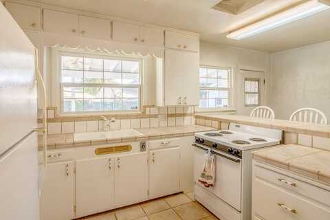 Bonita, TULARE, CA 93274
