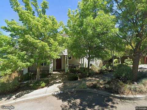 Hemlock, ASHLAND, OR 97520