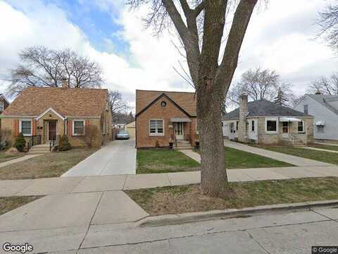 79Th, MILWAUKEE, WI 53214
