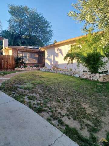Saratoga, BAKERSFIELD, CA 93306
