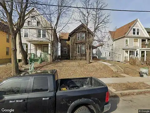 Pierce, MILWAUKEE, WI 53204
