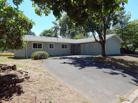 Pelican, KLAMATH FALLS, OR 97601