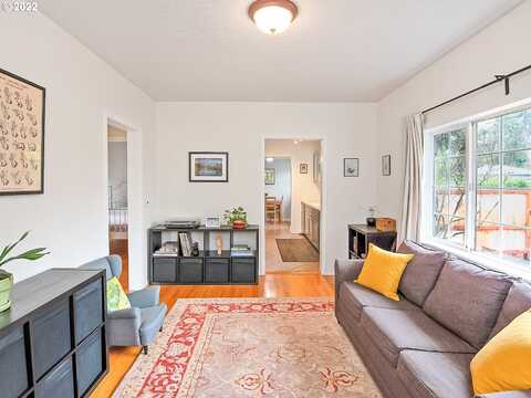 52Nd, PORTLAND, OR 97206