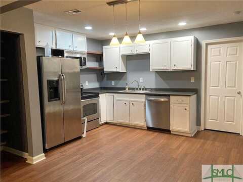 Lucian, SAVANNAH, GA 31406