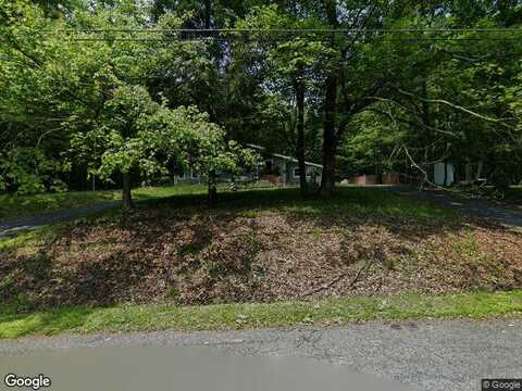 Traverse, DINGMANS FERRY, PA 18328