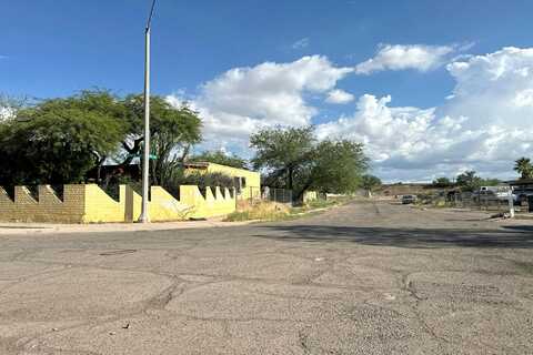 Virginia, TUCSON, AZ 85706