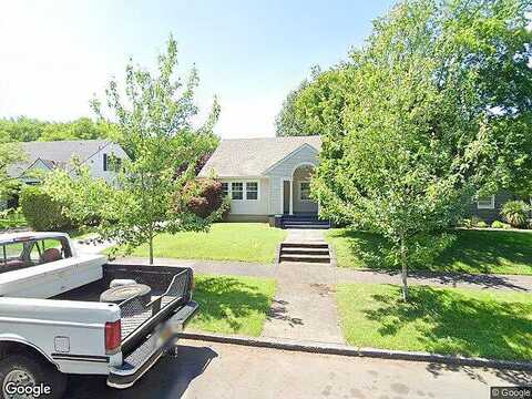 Washburne, PORTLAND, OR 97217