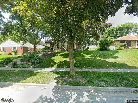 Oxford, WAUKESHA, WI 53186