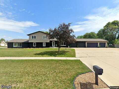 Lawrence, DE PERE, WI 54115