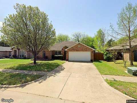 Wintercrest, GRAND PRAIRIE, TX 75052