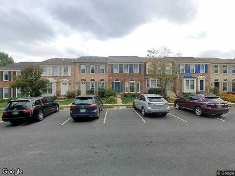 Foxhole, FAIRFAX, VA 22033