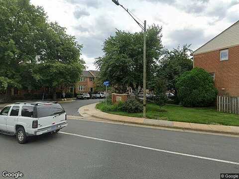 Oakwood Chase, OAKTON, VA 22124