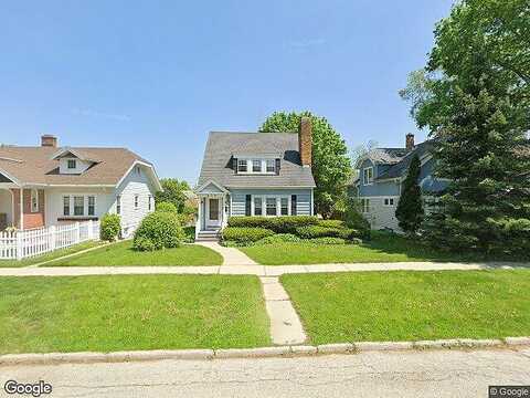 6Th, WEST BEND, WI 53095