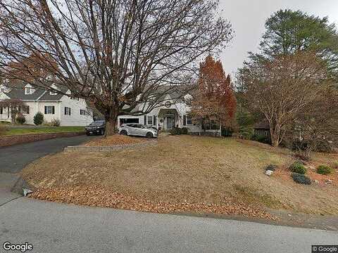College, STAUNTON, VA 24401