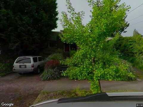 Lombard, PORTLAND, OR 97211
