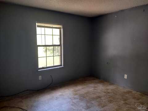 Milford, PENSACOLA, FL 32526