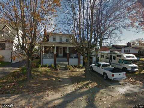 Holly, ROANOKE, VA 24012