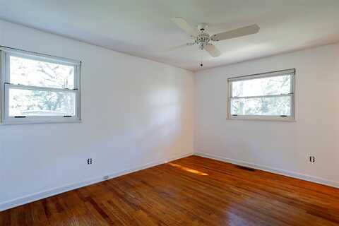 Holly, TALLAHASSEE, FL 32303