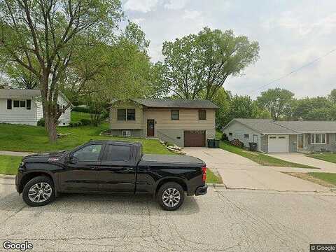 11Th, WEST BEND, WI 53090