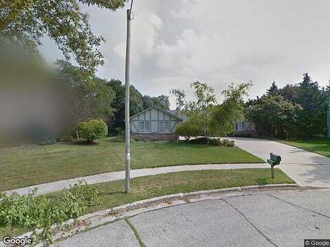 Kinross, WEST BEND, WI 53095