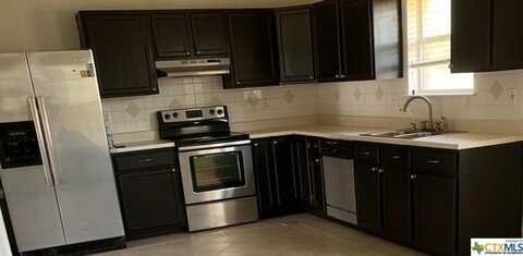 Golden, KILLEEN, TX 76542