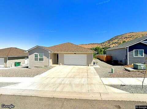 Shalynn, KLAMATH FALLS, OR 97603