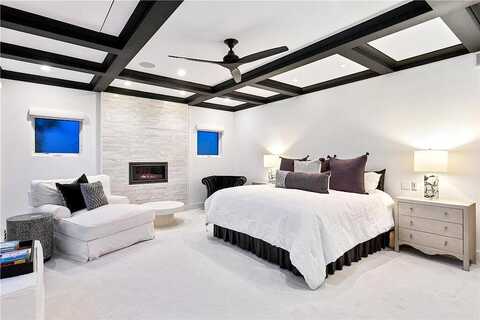 Upton, MINNEAPOLIS, MN 55410