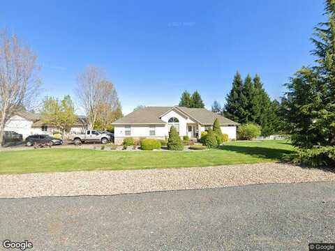 Felicia, GRANTS PASS, OR 97527