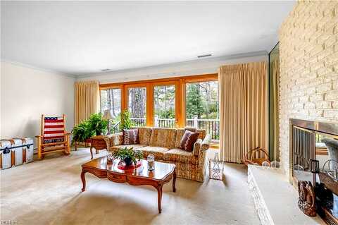Spigel, VIRGINIA BEACH, VA 23454