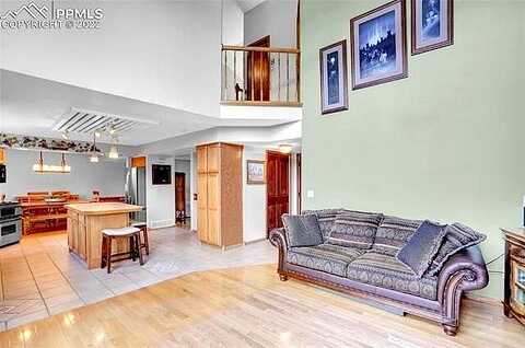 Coveglen, COLORADO SPRINGS, CO 80906