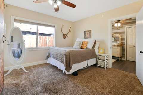 Belmont, EXETER, CA 93221