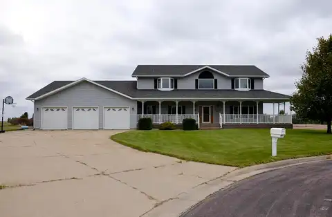 Crystal, SAINT JAMES, MN 56081