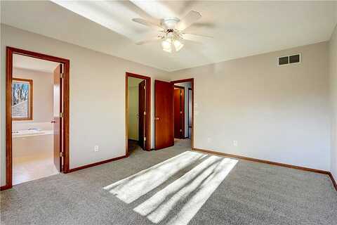Stoney, EDEN PRAIRIE, MN 55347