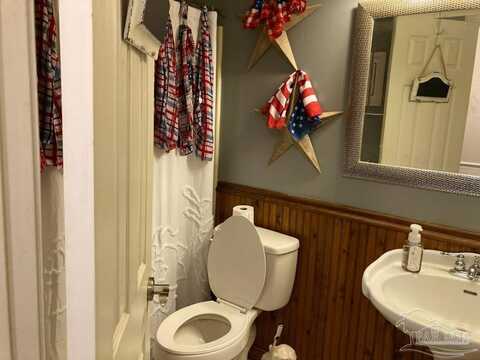Strasburg, PENSACOLA, FL 32514