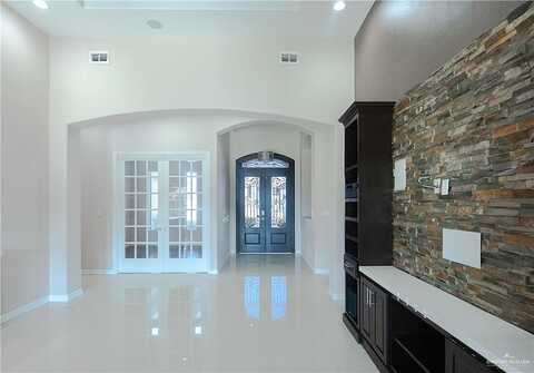 Nevis, EDINBURG, TX 78539