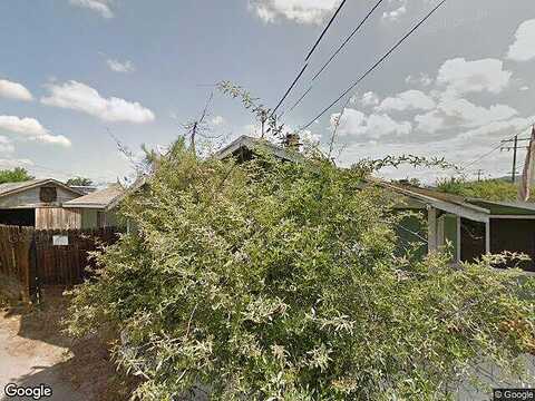 Maple, EXETER, CA 93221