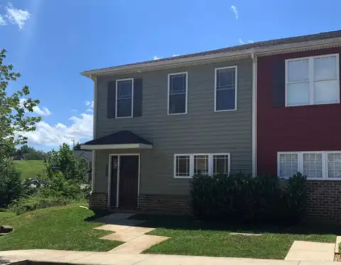 Commonwealth, FOREST, VA 24551