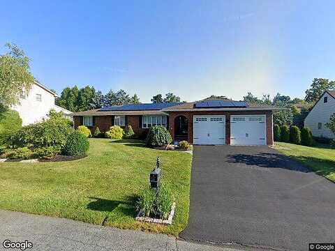 Summit, BETHLEHEM, PA 18020