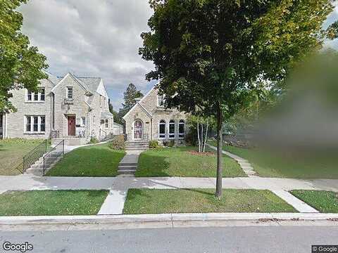 38Th, MILWAUKEE, WI 53215