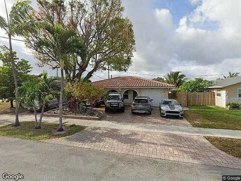 1St, DEERFIELD BEACH, FL 33442