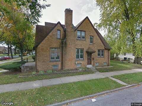 46Th, MILWAUKEE, WI 53216