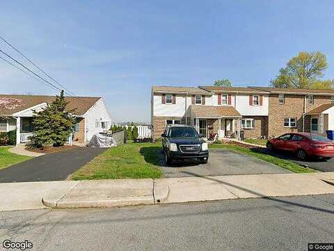 Cedar, FLEETWOOD, PA 19522